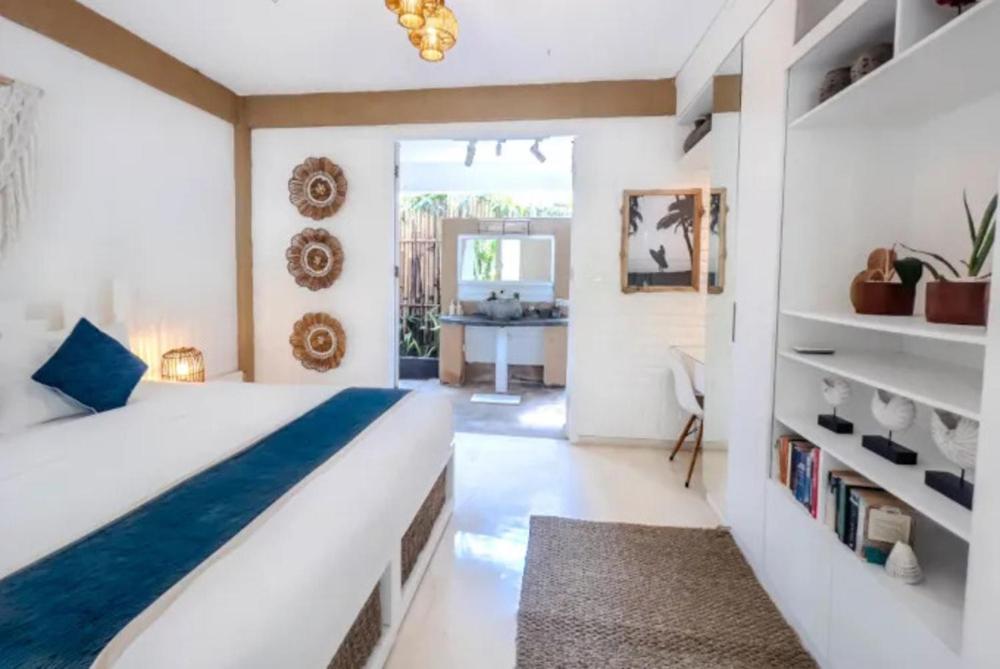 The Green Room Seminyak Bagian luar foto
